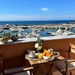 Almaria - Le Del Castello - San Nicola L'arena -