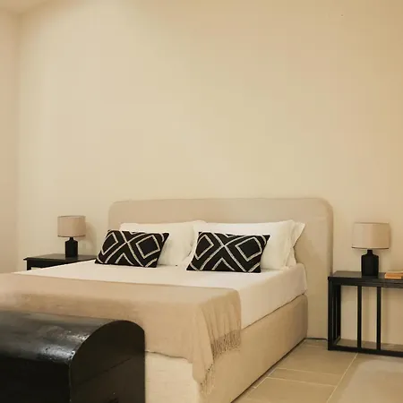 Almaria - Le Del Castello - San Nicola L'arena - تْرابْيا
